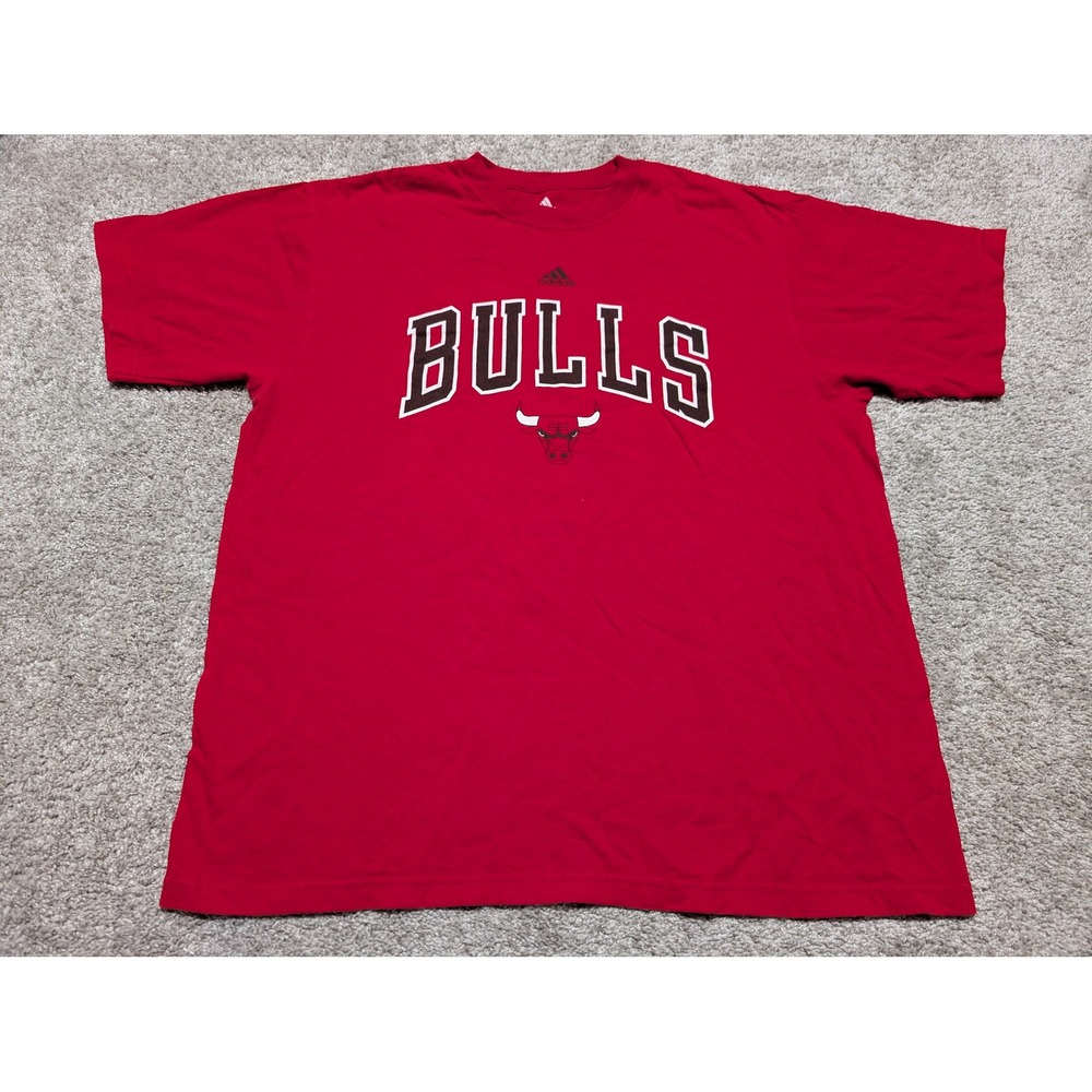 Adidas Chicago Bulls NBA Graphic T-Shirt Mens Large Red Short Sleeve Cotton Tee